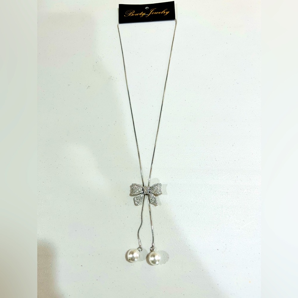 Fashion necklace